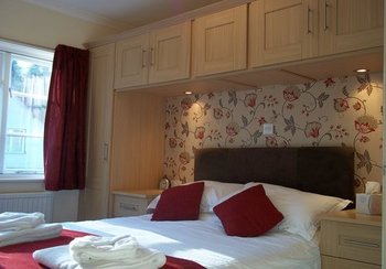 Room 4